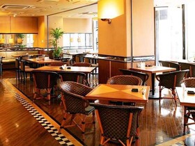 Ark Hotel