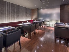 Art Hotel Osaka Bay Tower