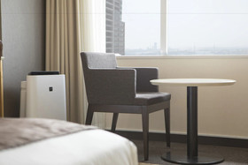 Art Hotel Osaka Bay Tower
