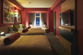Art Hotel Osaka Bay Tower