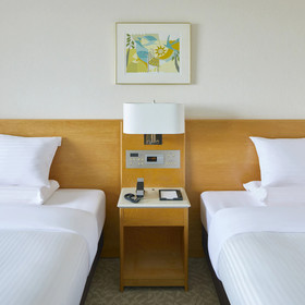 Art Hotel Osaka Bay Tower