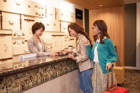 Astyle Shinsaibashi Female Only