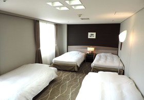 Awina Osaka