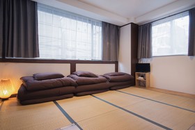 Beehive Hostel Osaka