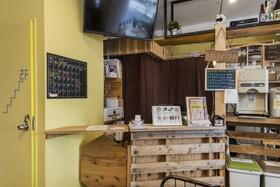 Beehive Hostel Osaka