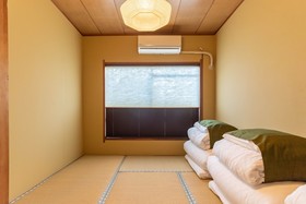Bijou Suites Pieces