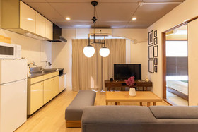 Bijou Suites Pieces