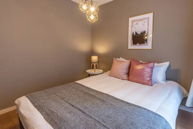 Bijou Suites Pieces