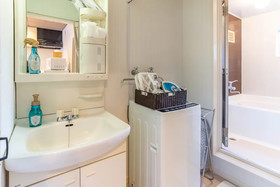 Bijou Suites Pieces