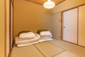 Bijou Suites Pieces