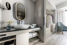 Centara Grand Hotel Osaka