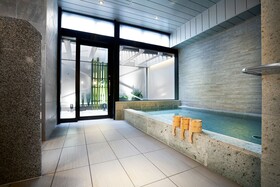 Courtyard Osaka Honmachi