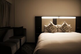 Cross Hotel Osaka