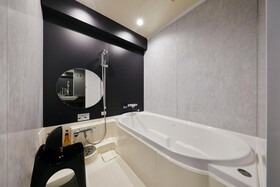 Cross Hotel Osaka