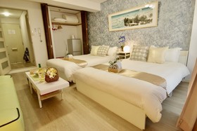 Dotonbori Higashi Art Hotel