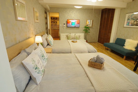 Dotonbori Higashi Art Hotel