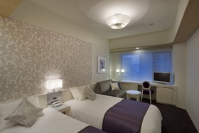 Elsereine Osaka