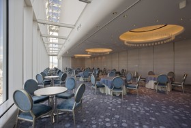 Elsereine Osaka
