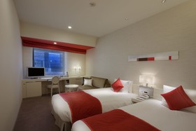 Elsereine Osaka