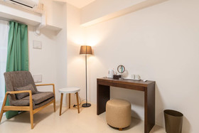 Floral Happy Stay House