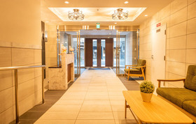 Floral Happy Stay House