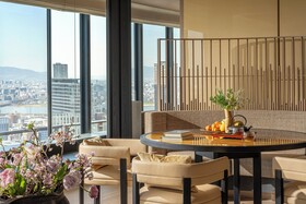 Four Seasons Hotel Osaka