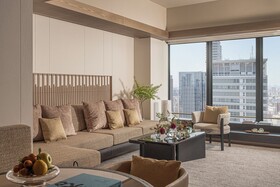 Four Seasons Hotel Osaka