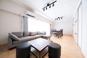 Apartment Hotel 11 Shinsaibashi
