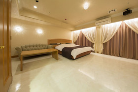 Hotel Alps - Adults Only