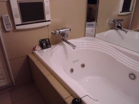 Hotel Beni West