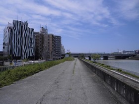 Hotel Beni West