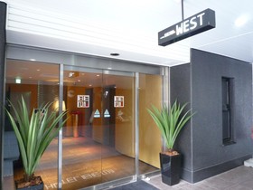 Hotel Beni West
