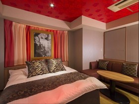 Hotel Beni West