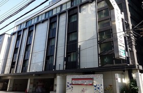 Hotel Candy Hall