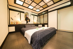 Hotel Candy Hall