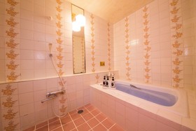 Hotel Candy Hall