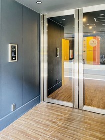 Hotel ffosaka.com