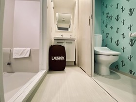 Hotel ffosaka.com
