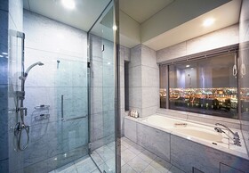 Hotel Keihan Universal Tower