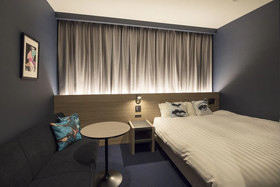 Hotel She