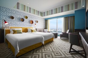 Hotel Universal Port