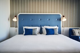 Hotel Universal Port