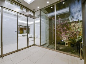 Four Points Flex by Sheraton Osaka Shinsaibashi
