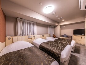 Hotel WBF Shin-Osaka Skytower