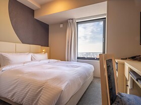 Hotel WBF Shin-Osaka Skytower