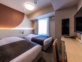 Hotel WBF Shin-Osaka Skytower