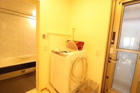 Ideal Namba House