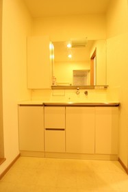 Ideal Namba House