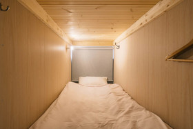 R Hostel Namba South
