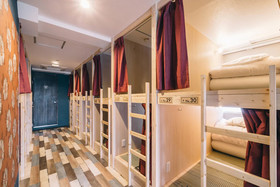 R Hostel Namba South